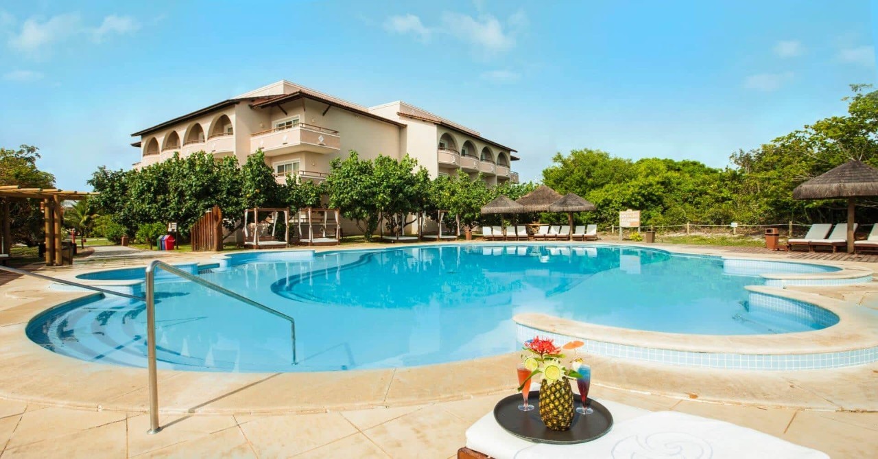 Grand Palladium Imbassaí Resort & Spa – Piscina Piscina do Grand Palladium Imbassaí Resort & Spa na Bahia